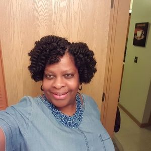 Meet your Posher, Jacqueline